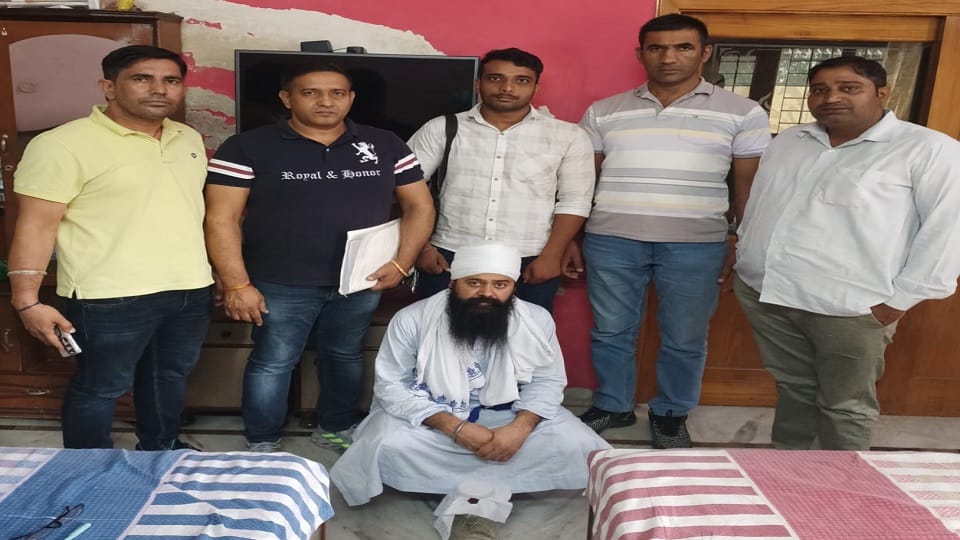 Rishi murder case accused arrested from Mumbai airport