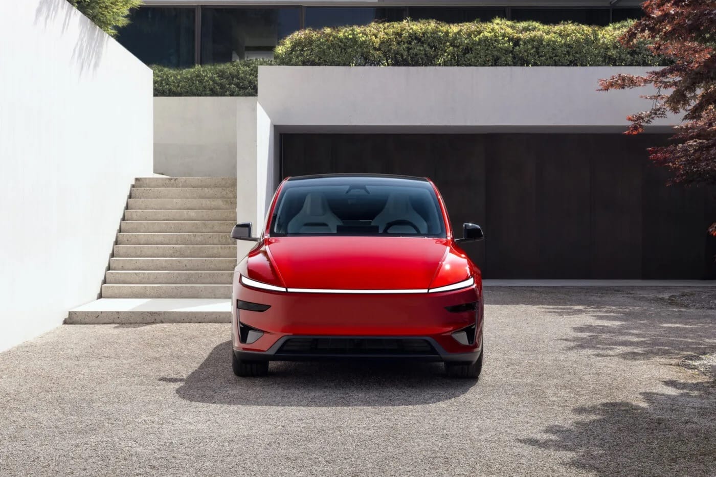 2026 Tesla Model Y Performance Unveiled with Powerful Range, Sporty Design and Supercar Speed