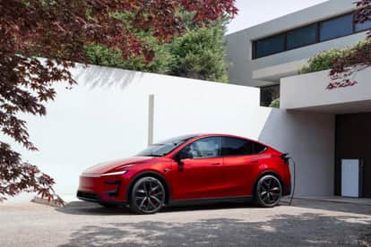 Tesla’s Slow Start in India: Model Y Struggles to Sell, Discounts Offered Just Months After Launch