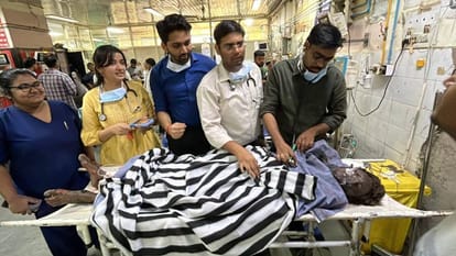 Massive explosion in firecracker factory in Lucknow couple died six people injured CM Yogi took cognizance