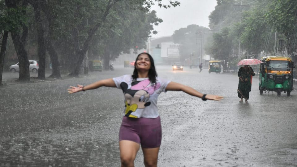 IMD issue heavy rain alert in Chandigarh weather news