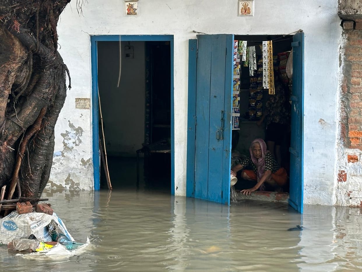 Flood like situation in pilibhit due to 55 mm rain holiday in schools up to class VIII on Monday