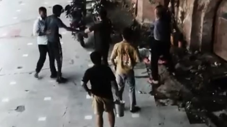 UP news Murder in kalkaji mandir delhi inside story Fight during day Murder in evening for revenge