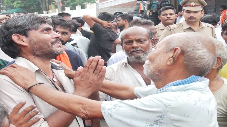 dead bodies of Vaishno Devi landslide in jammu victims reached Agra