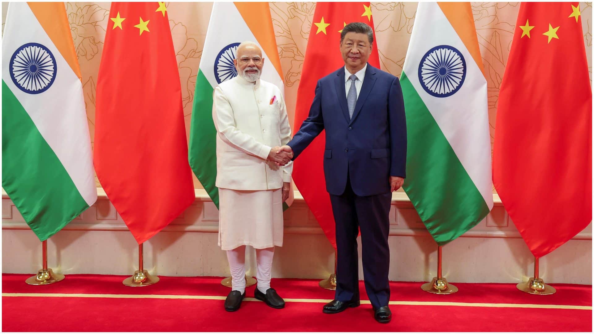 पीएम मोदी और शी जिनपिंग (फाइल फोटो)