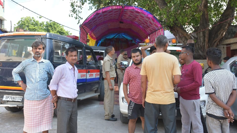 Grandfather killed his grandson in Prayagraj tantrik lived in a rented room, search continues