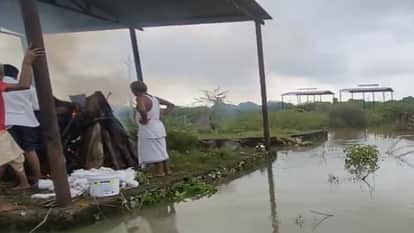 Dausa News: Crops Devastated by Rain, Debt Burden Breaks Farmer’s Spirit, He Ends Life by Hanging