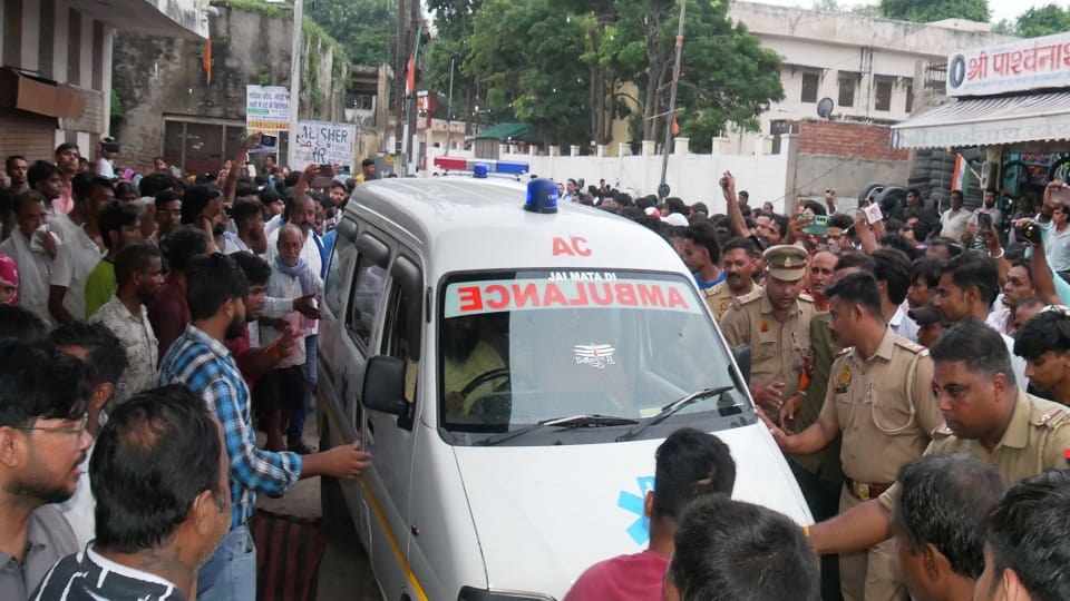dead bodies of Vaishno Devi landslide in jammu victims reached Agra