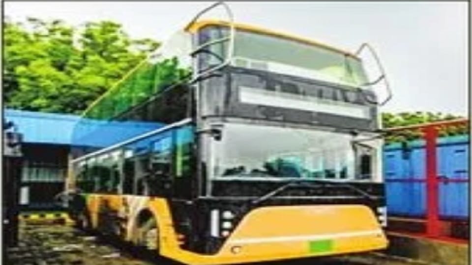 Double Decker Bus :दिल्ली की सड़कों पर 36 साल बाद लौटेंगी डबल डेकर बसें ...