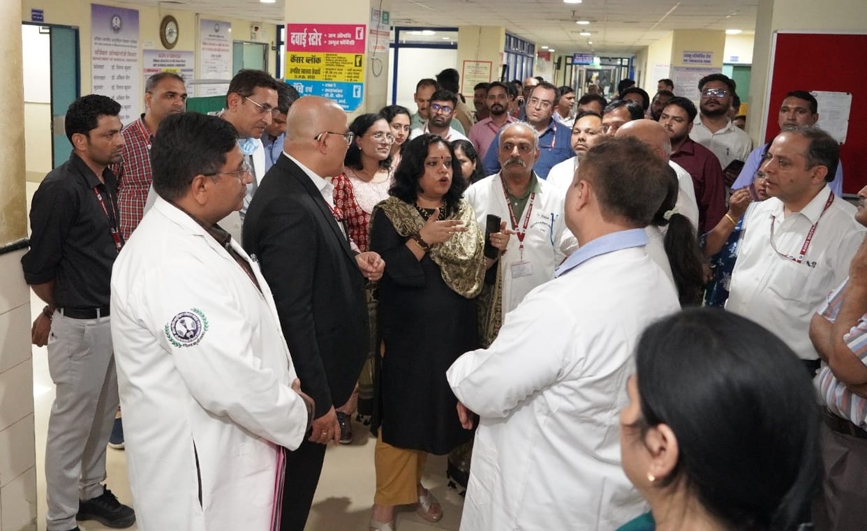 Bhopal: Union Joint Secretary inspected AIIMS Bhopal, instructed officials to improve the arrangements