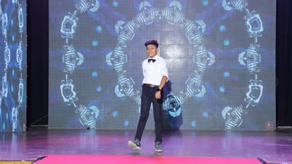 Jhansi: She spread gaiety on the fashion ramp with her style, see photos