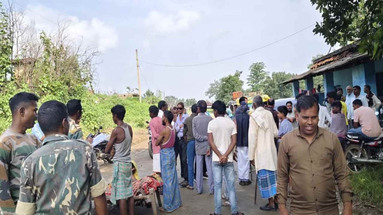 villager of Korwa tribe died in his home in Revatipur village of Ramanujganj