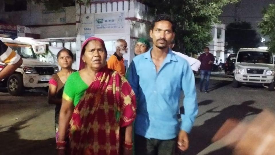 Murder in a love affair in Kanpur Head chopped off with a chopper while dancing in a party made video