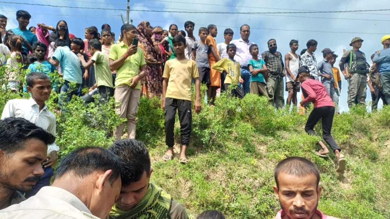 Bihar: The body of an unknown girl was found in Banchalwa pond, sensation spread in the area