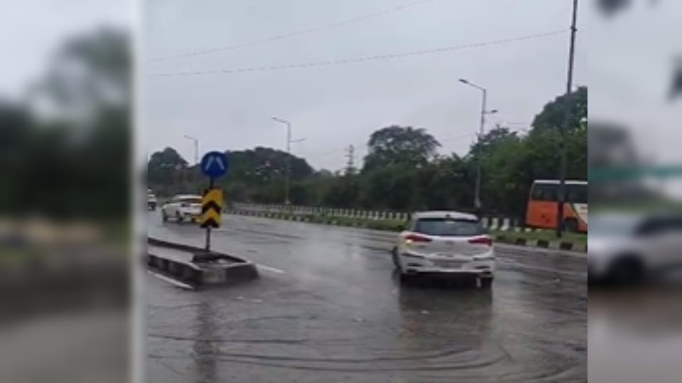 Meerut Receives 81 mm Rain, Schools Closed Up to Class 8; AQI Improves Below 50