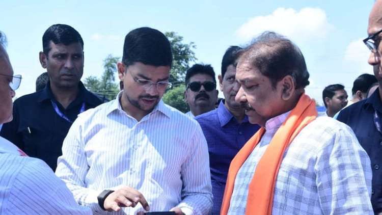 PM Modi Bihar Visit: प्रधानमंत्री मोदी की पूर्णिया रैली का स्थान बदला, अब गुलाबबाग में होगी जनसभा