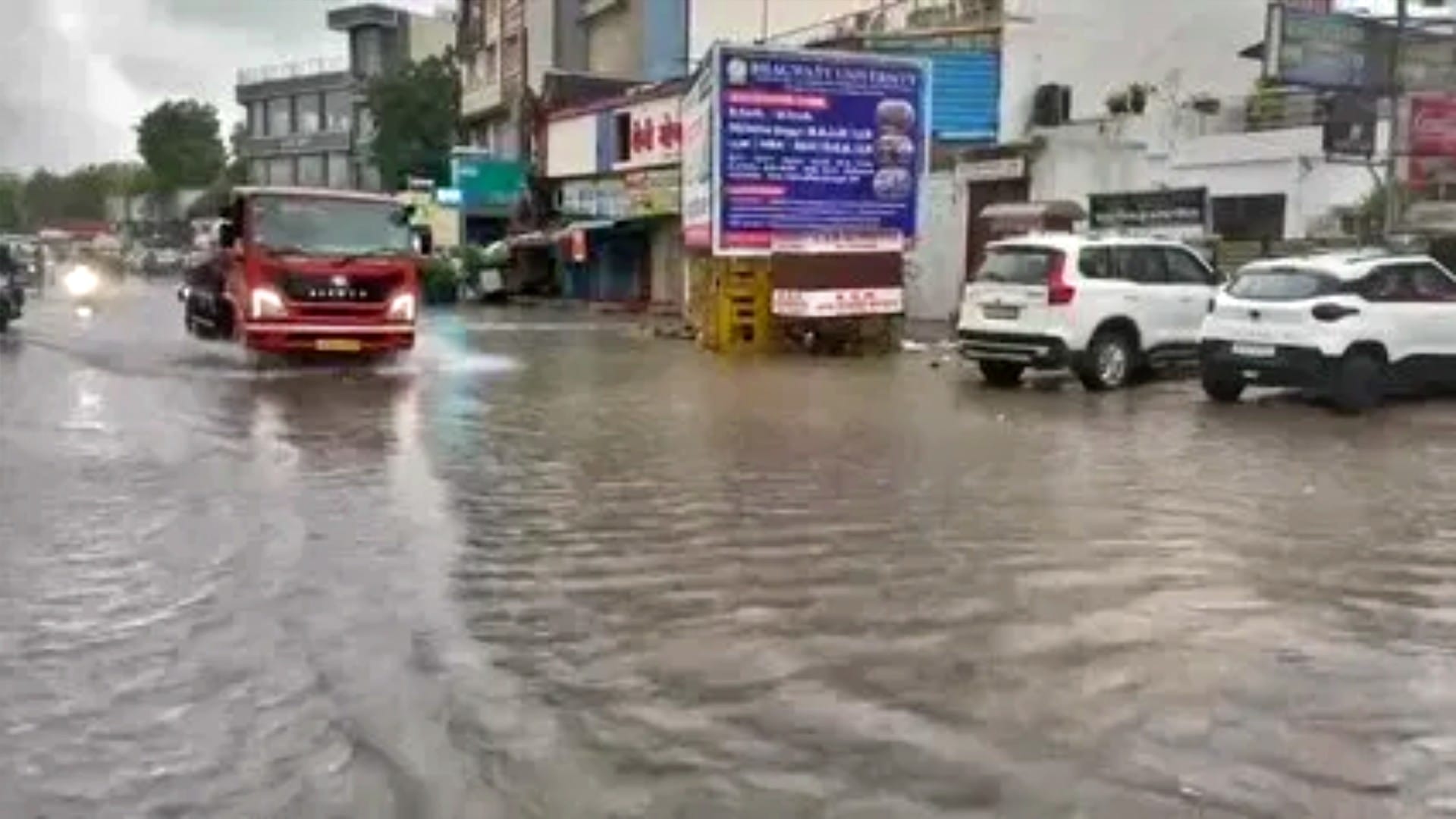 Weather Heavy rains in Ajmer leave city in bad state colonies turn into ponds people imprisoned in their homes
