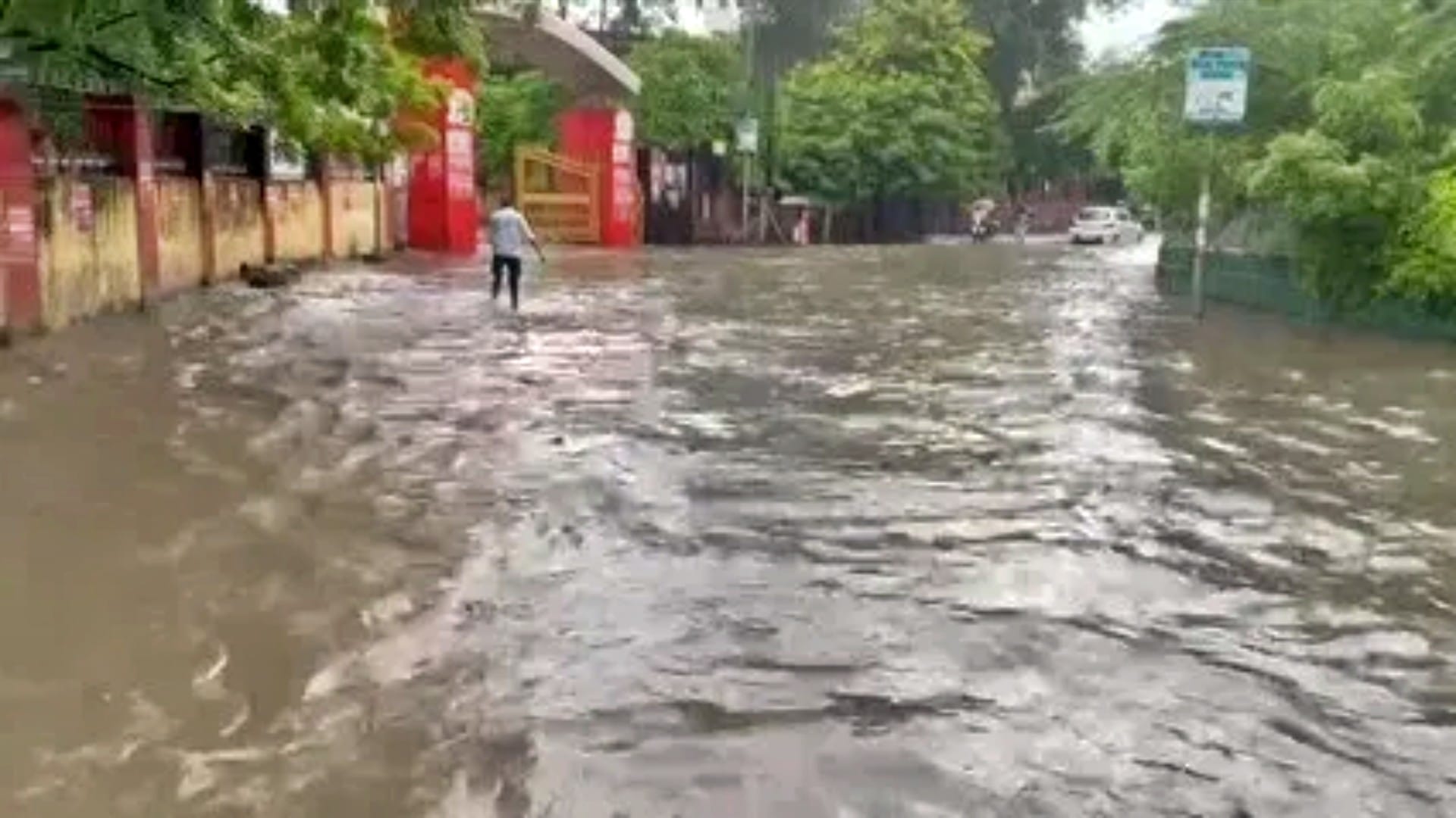 Weather Heavy rains in Ajmer leave city in bad state colonies turn into ponds people imprisoned in their homes
