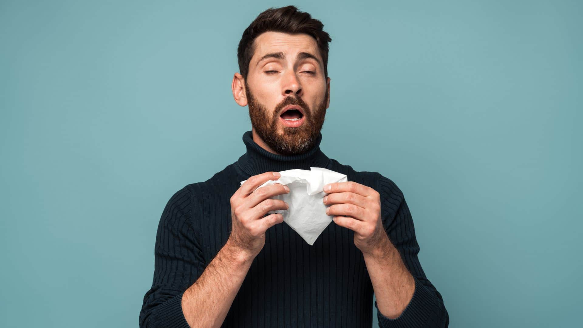 Nose Bleeding While Sneezing Check Causes Symptoms and Prevention Tips in Hindi