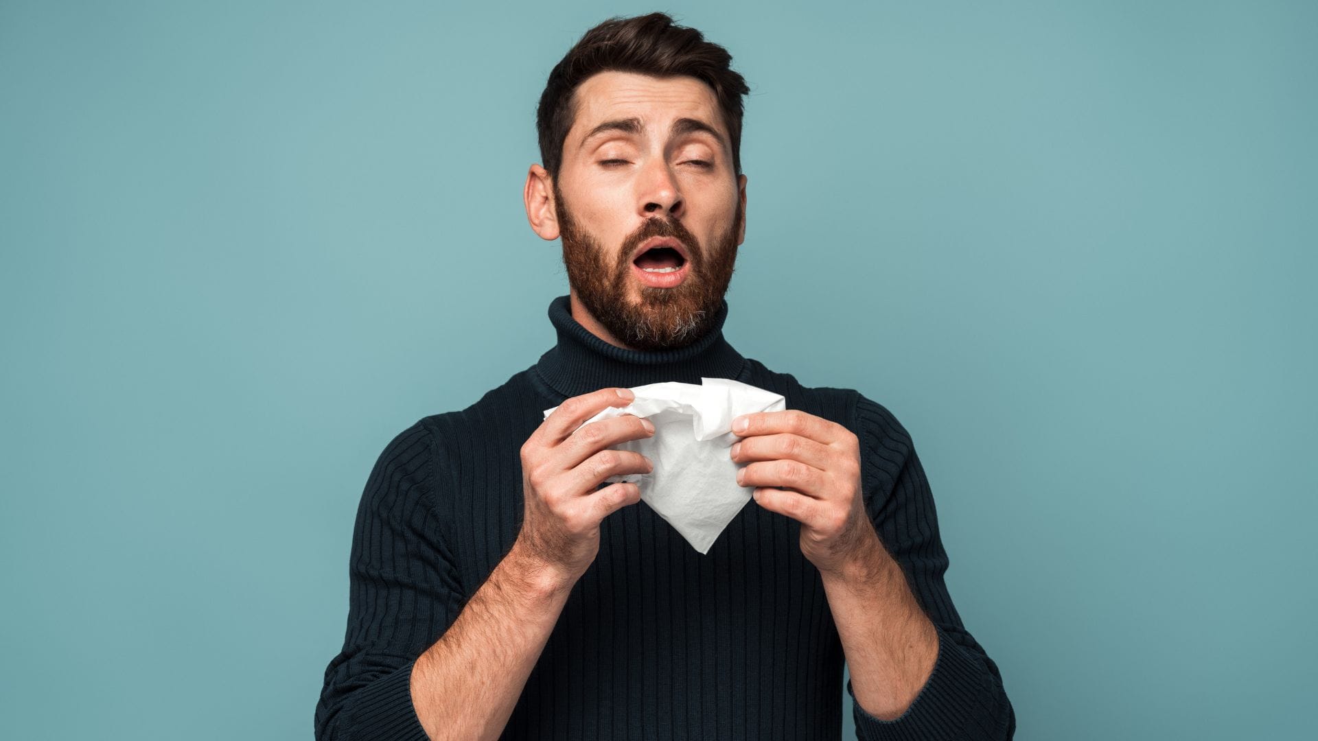 Nose Bleeding While Sneezing Check Causes Symptoms and Prevention Tips in Hindi