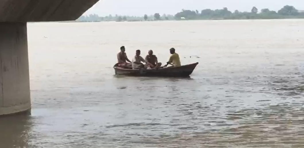 Kanpur Rishikesh murder hand with which he touched his sister was chopped off body parts carried in erickshaw