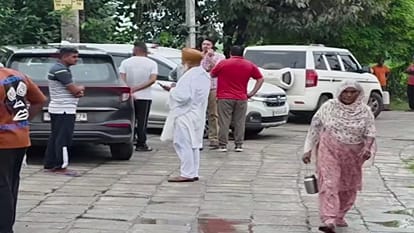 MLA Harmeet Singh Pathanmajra come to his relative house in Karnal