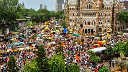 Efficient handling by police ensured Maratha protest in Mumbai to remain peaceful