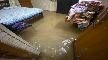 Water logging due to heavy rain in Aligarh