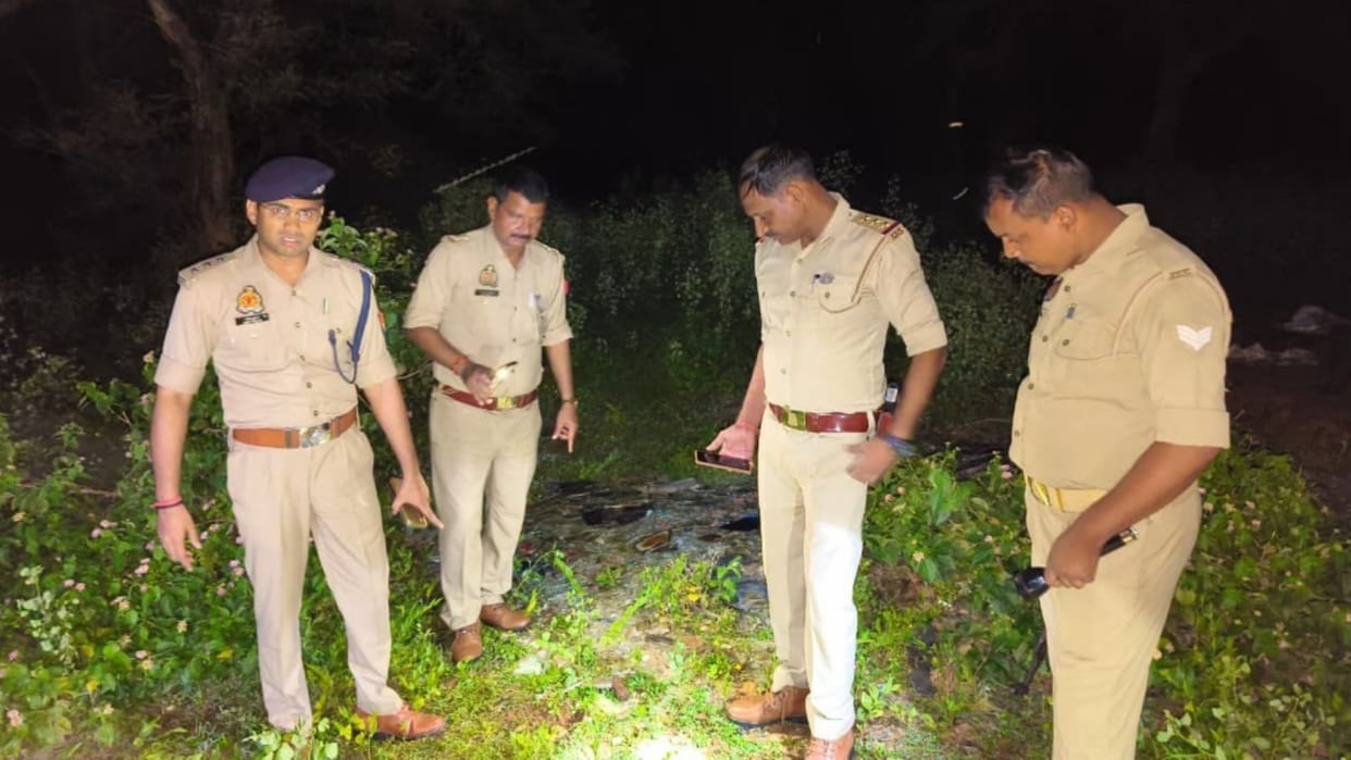 miscreant kidnapping girl by luring her with toffee police arrested him in an encounter in sonbhadra