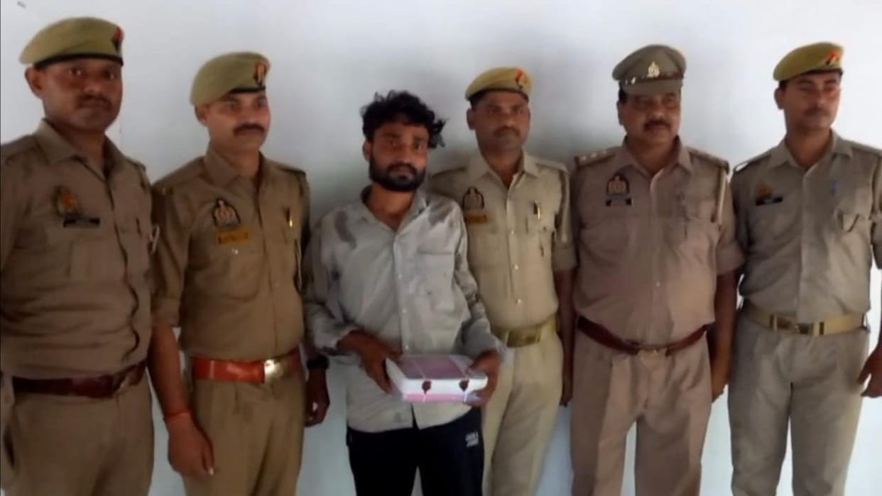 Jhansi: Neighbor had strangled the woman to death, Usha's husband is not accepting the police story