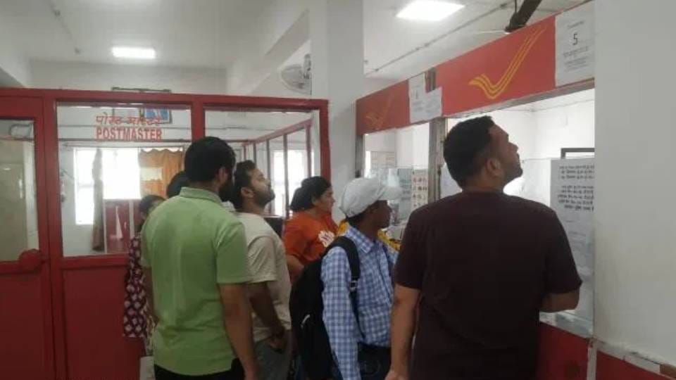 Post Office Extends Timings: Speed Post and Parcel Services Available Till Midnight