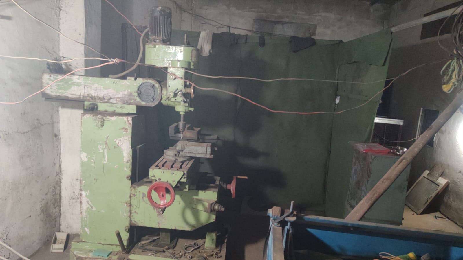 Illegal Arms Factory Busted in Tikamgarh, Three Generations Involved; Bhopal's Fish Mafia Link Exposed