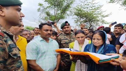 brave soldier amit chauhan final farewell