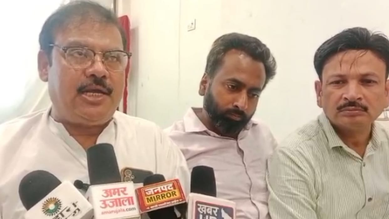 traders angry about problem of waterlogging in Sonbhadra