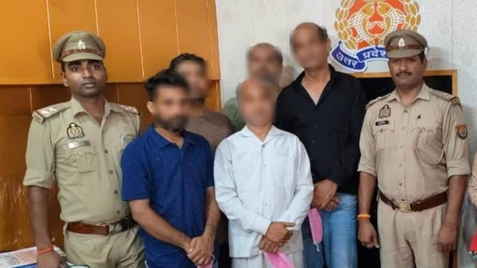 Eight arrested in Agra for converting people on pretext of curing disease and poverty