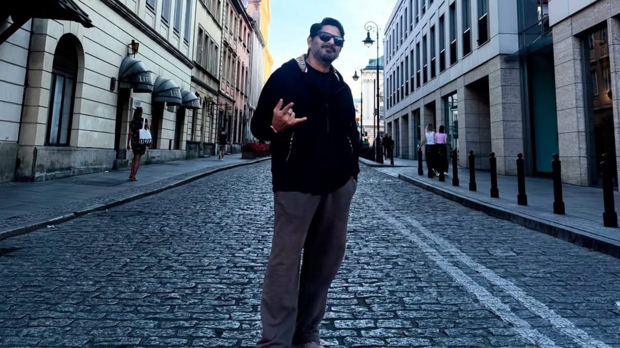 Arshad Warsi Begins Filming For His Favourite Shah Rukh Khan King In Poland