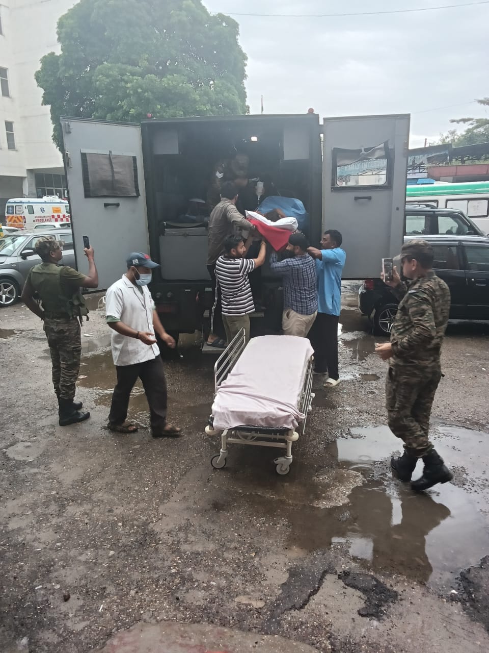 Army airlifted a pregnant woman trapped in heavy rain and landslide, district administration conducted rescue