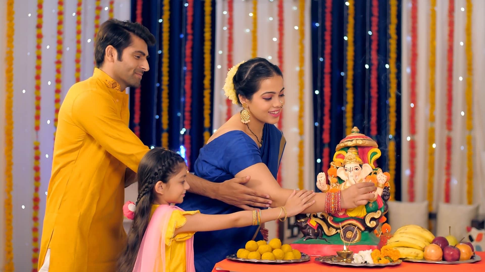Ganesh Visarjan 2026 Know Which Direction Bappa Should Face Before Visarjan in hindi