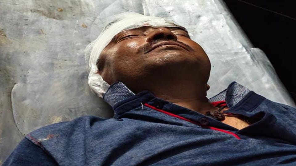 An old man was hit by stones falling from the hill and got injured in almora