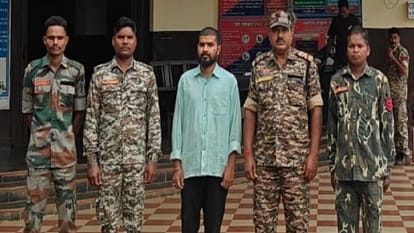 Youth Entered The House Of A Minor And Did Obscene Acts - Amar Ujala Hindi  News Live - Dantewada News:युवक ने नाबालिग के घर में घुसकर की अश्लील हरकत, पुलिस  ने आरोपी