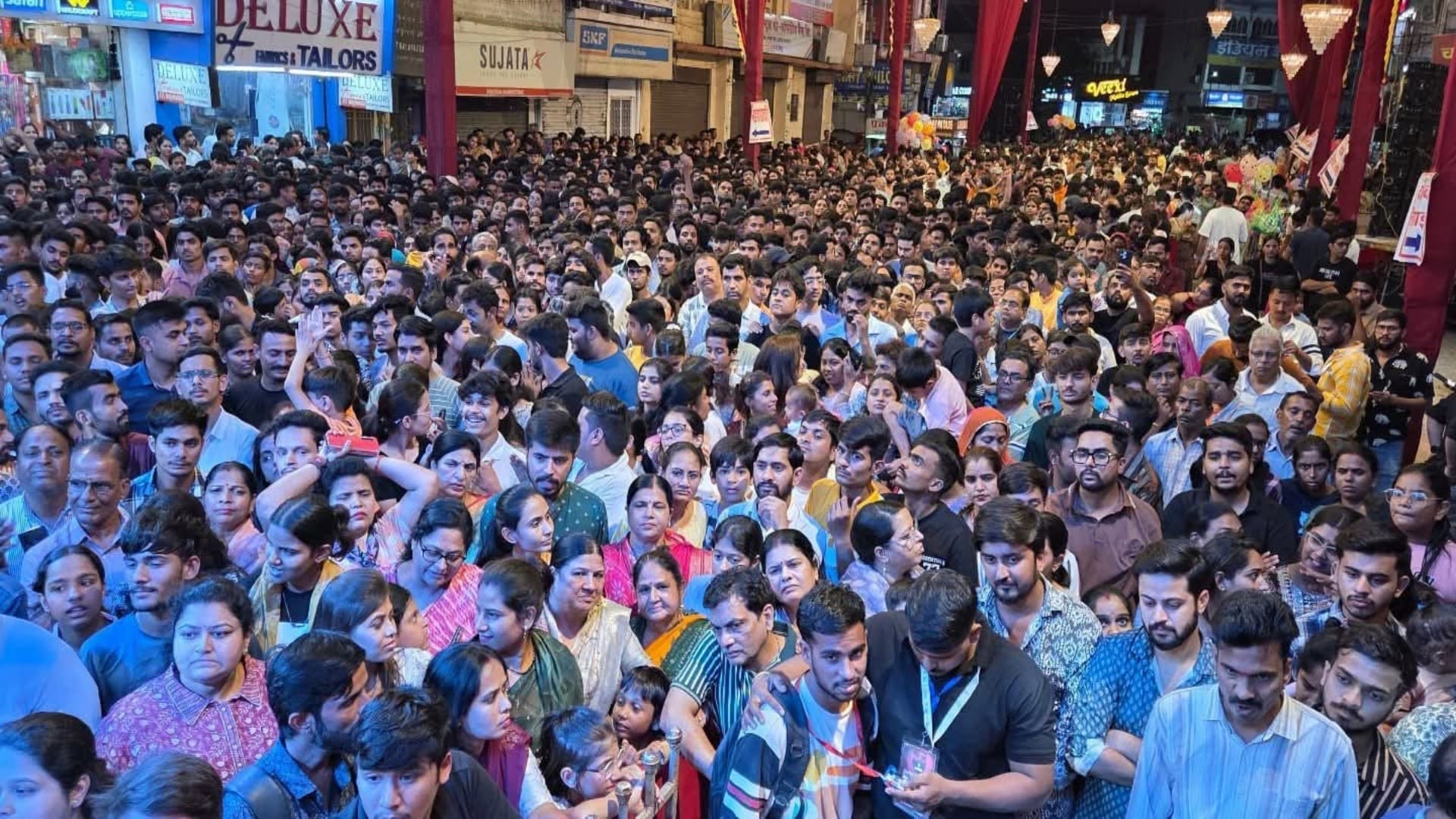 Udaipur News: Ganpati Bappa adorned with ₹1.5 crore notes, devotees throng to see ‘Udaipur Cha Raja’
