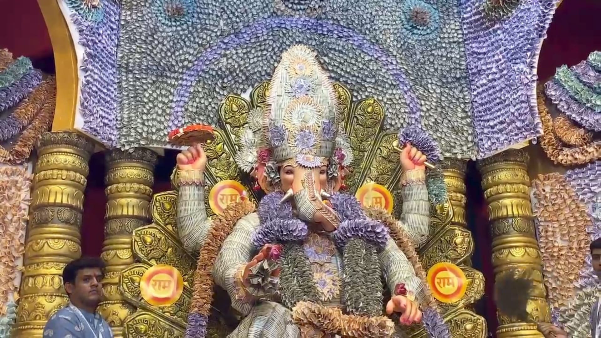 Udaipur News: Ganpati Bappa adorned with ₹1.5 crore notes, devotees throng to see ‘Udaipur Cha Raja’