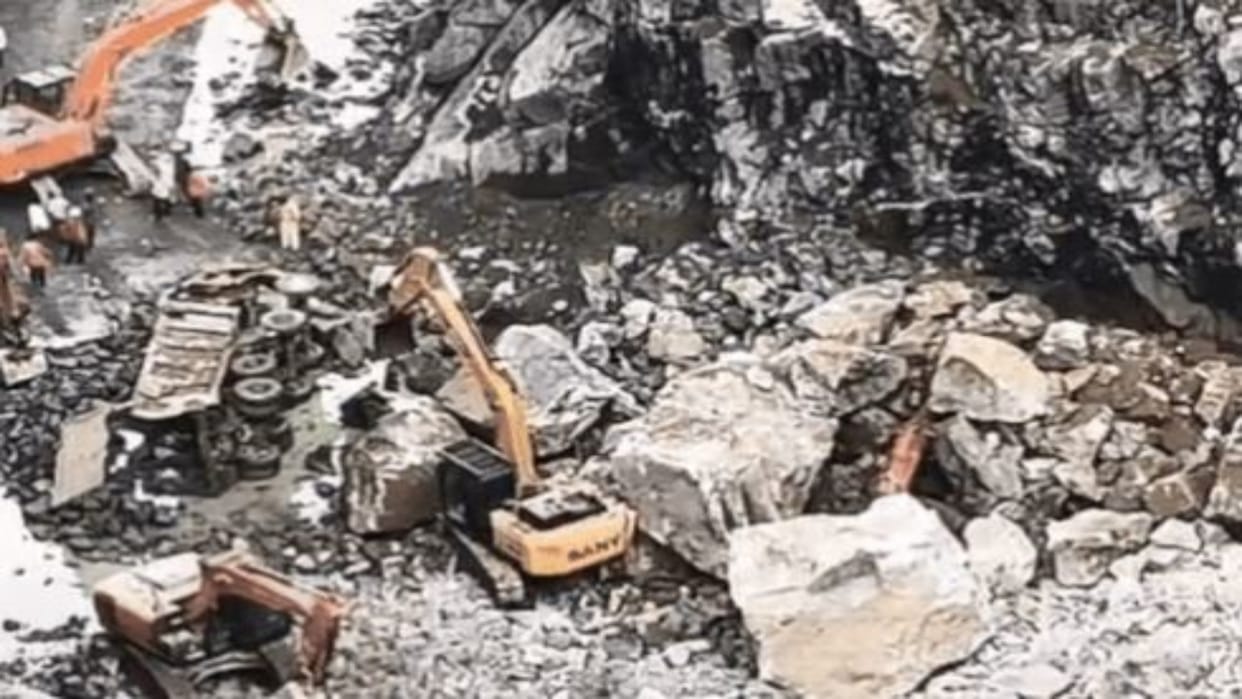 Sikar News: Mine landslide kills two, body recovered after 12 hrs; uproar over work despite rains