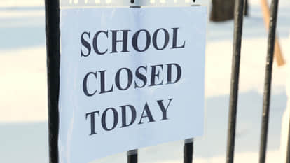 स्कूल की छुट्टी (सांकेतिक तस्वीर)