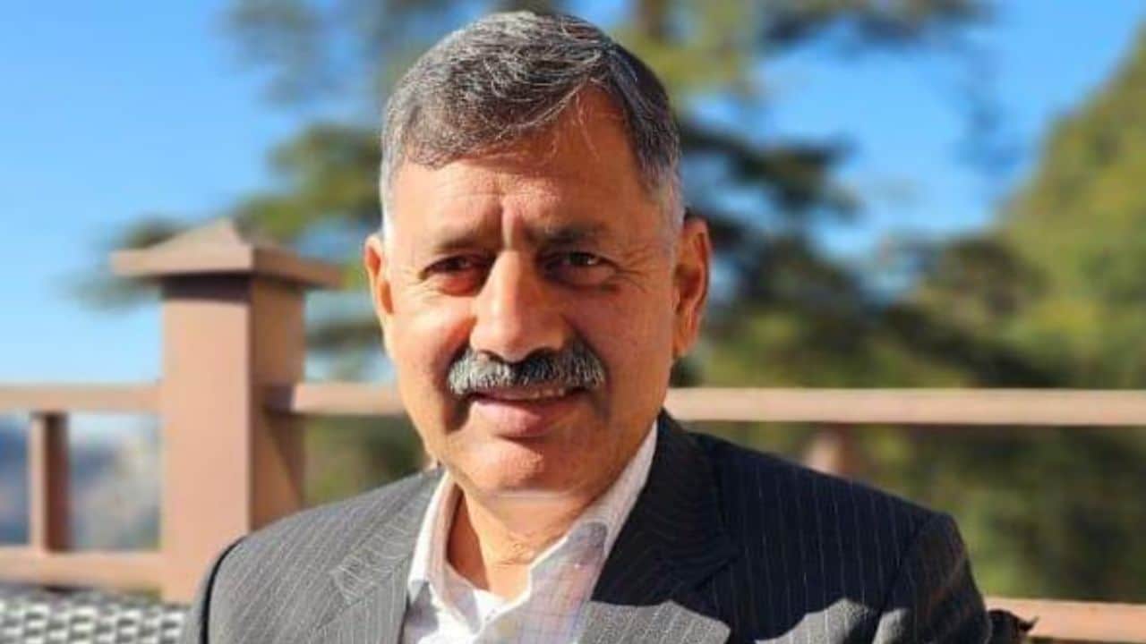 तकनीकी शिक्षा मंत्री राजेश धर्माणी ।