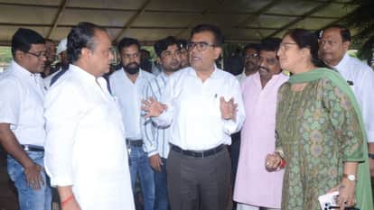 तैयारियों का जाएजा लेने पहुंचे मंत्री