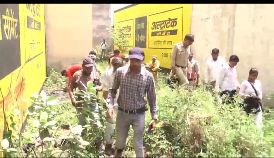 Bhopal: Occupiers of six acres of land of Animal Husbandry Department will get notice from tomorrow, the depar