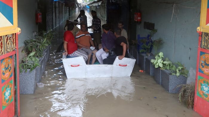 Delhi Flood news Monastery Market, Vasudev Ghat and Yamuna Bazaar overflowed, water reached the ring road
