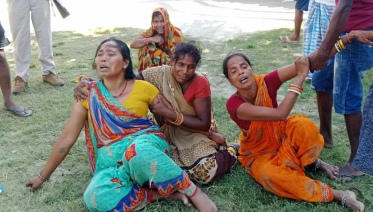 Bihar: सुपौल में शराब लदी स्कॉर्पियो पेड़ से टकराई, चालक की मौके पर मौत