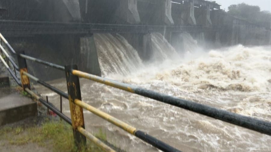 indore news heavy rainfall floods imd mausam barish weather alert